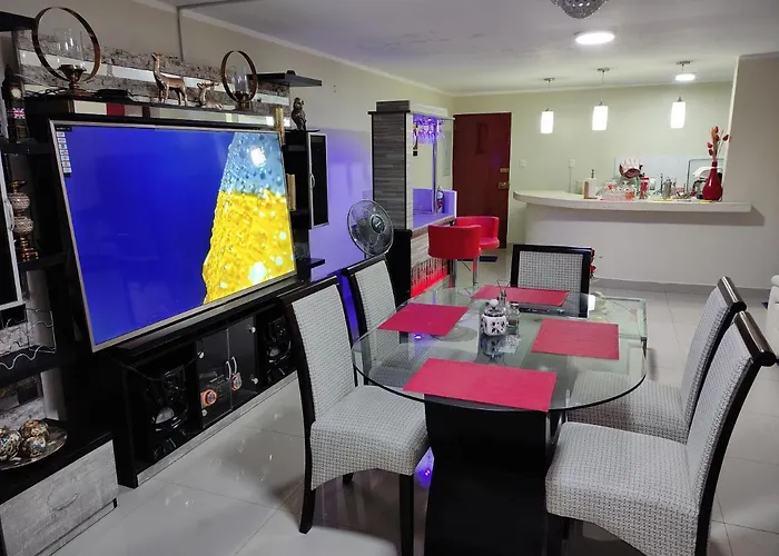 Maxy\'S Inn Hotel & Suite